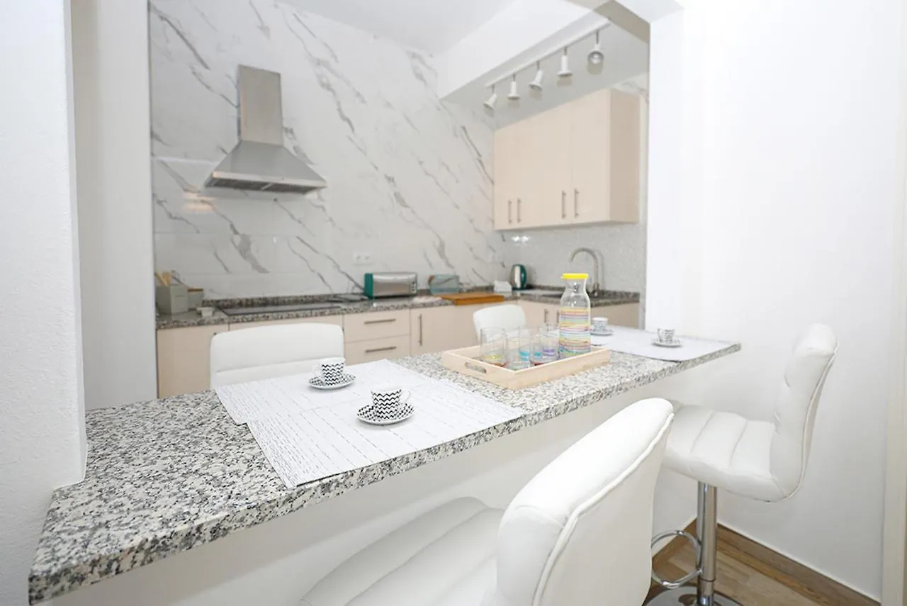 B50 - Main Square Apartment In Lagos