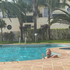 Apartment Amazing 2 Bedroom Near With Pool, Lagos