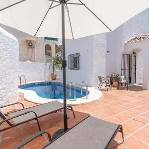 Lovely House With Private Pool In Burriana! Holiday home Nerja